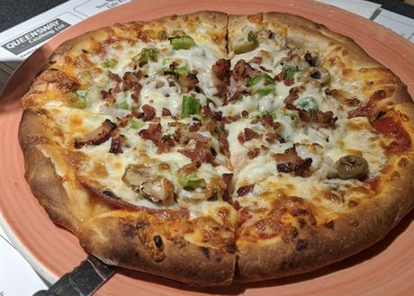 A homemade pizza from Al's Diner